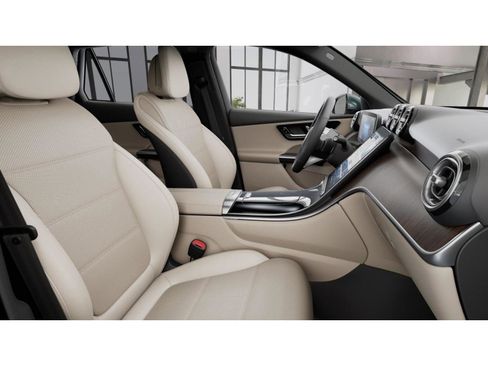 New 2026 Mercedes-Benz GLC 350e 4MATIC image 4