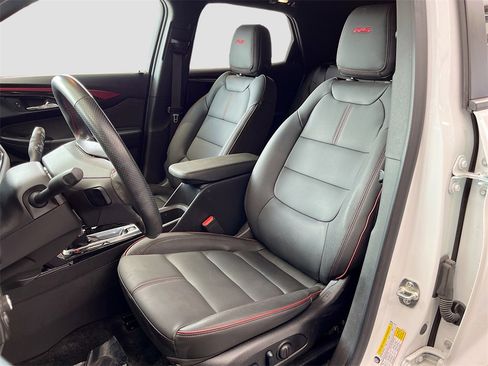 Used 2024 Chevrolet TrailBlazer RS w/ Convenience Package image 21