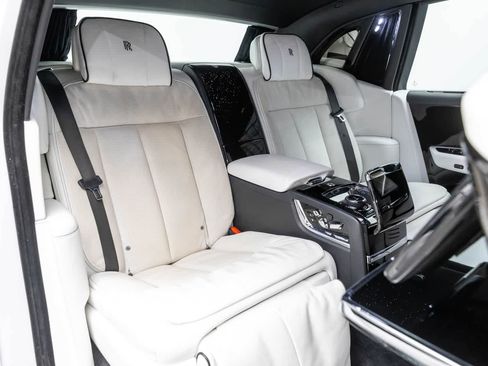 Used 2020 Rolls-Royce Phantom Extended Wheelbase RWD image 64