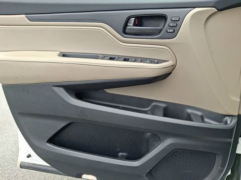 Certified 2024 Honda Odyssey EX-L image 21