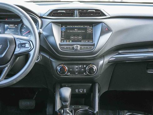 Used 2023 Chevrolet TrailBlazer LT image 13