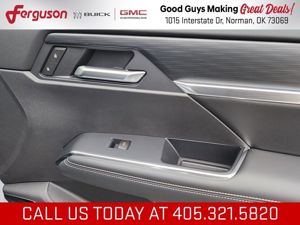 New 2026 GMC Acadia Elevation w/ Black Edition FWD image 39