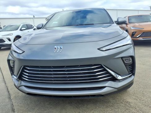 New 2026 Buick Envista Preferred w/ Convenience I Package image 2