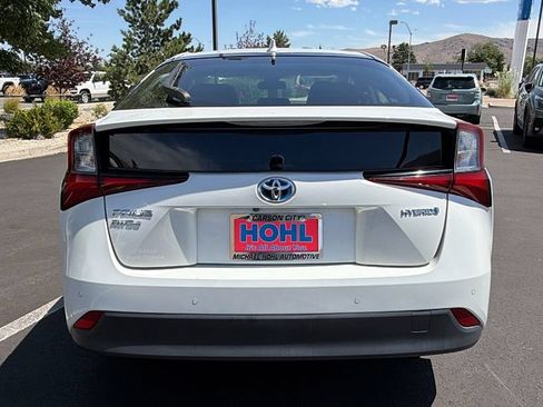Used 2019 Toyota Prius LE AWD/4WD image 4