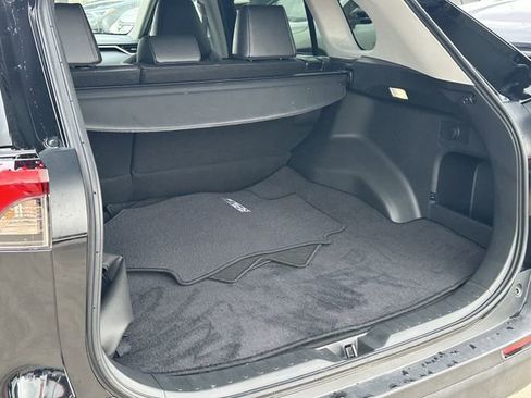 Used 2024 Toyota RAV4 XLE Premium FWD image 32