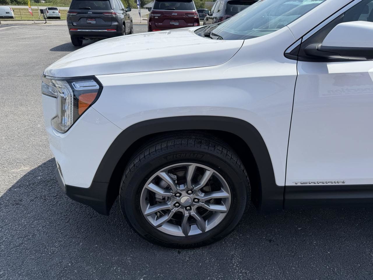 Used 2024 GMC Terrain SLT w/ Tech Package AWD/4WD image 12