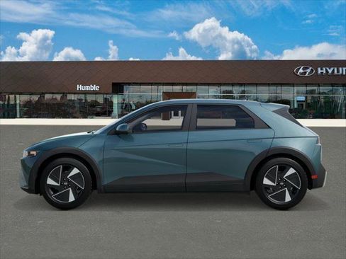 New 2026 Hyundai Ioniq 5 SEL RWD image 3