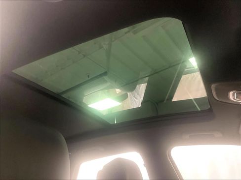 Used 2024 Audi SQ5 Prestige w/ Prestige Package image 23