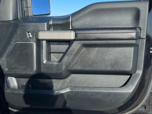 Used 2019 Ford F150 Raptor w/ Equipment Group 802A Luxury image 17