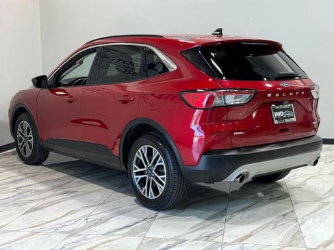 Used 2020 Ford Escape SEL image 8