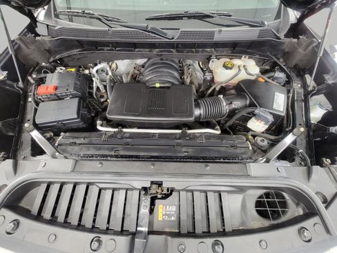 Used 2020 Chevrolet Silverado 1500 LT Trail Boss AWD/4WD image 8