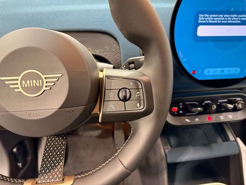 Used 2025 MINI Cooper Countryman S image 14