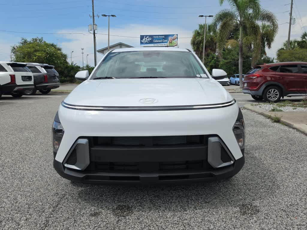 New 2027 Hyundai Kona SE FWD image 10