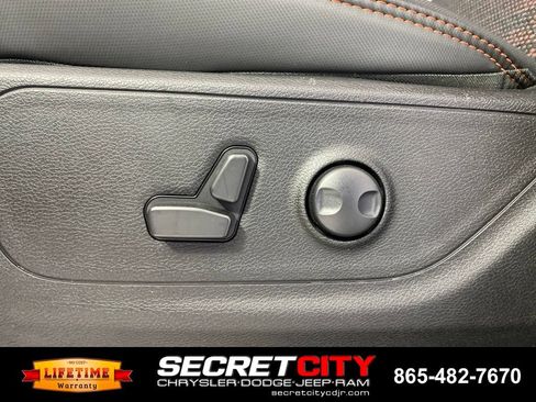 Used 2022 RAM 1500 Big Horn w/ Built-to-serve Edition AWD/4WD image 13