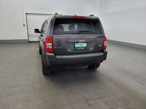 Used 2016 Jeep Patriot High Altitude AWD/4WD image 6