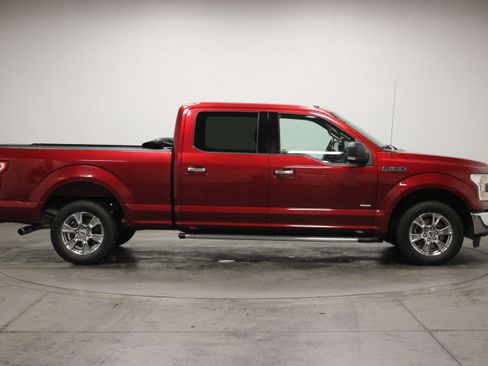 Used 2016 Ford F150 XLT w/ Equipment Group 301A Mid RWD image 9