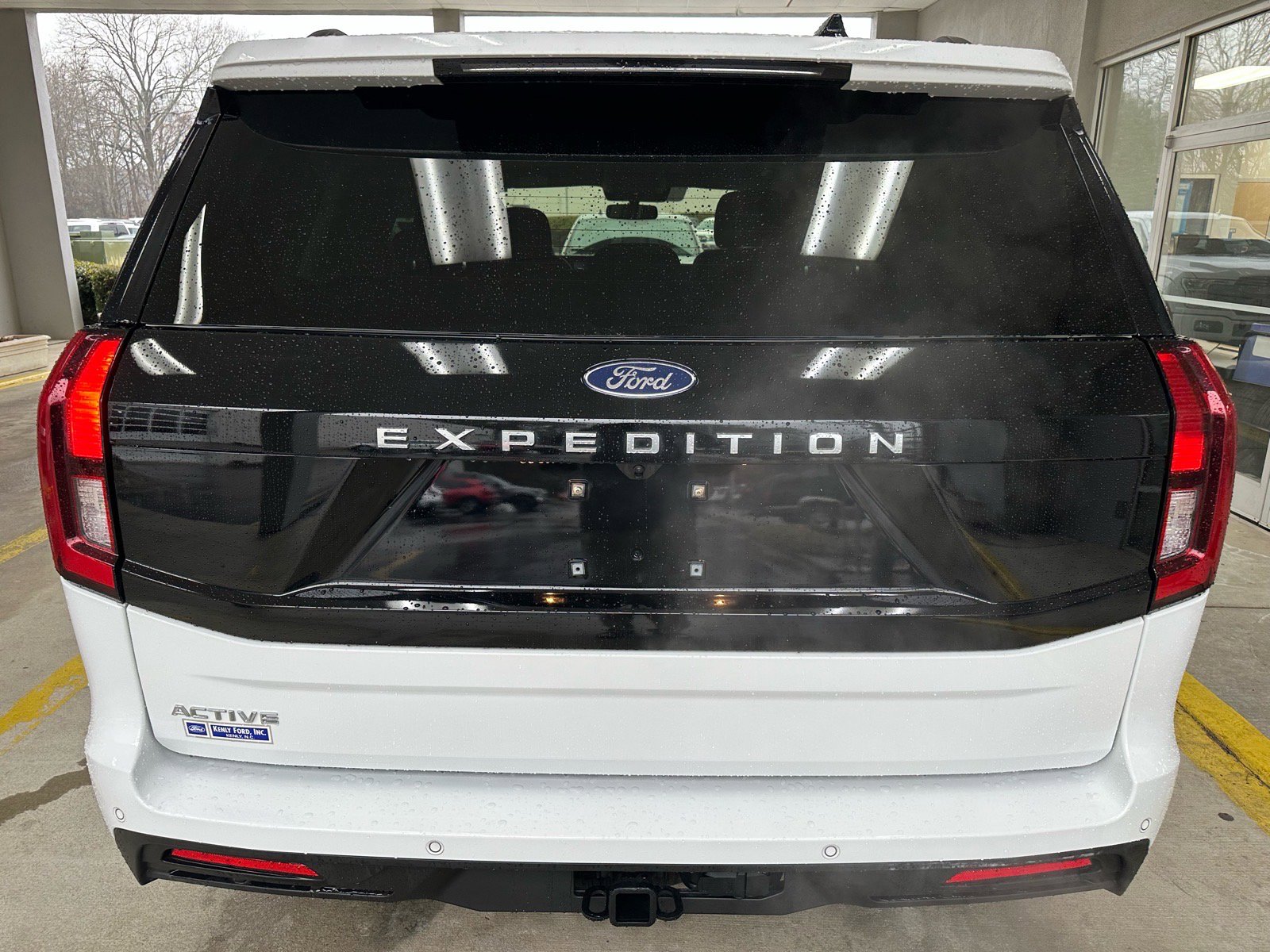 Certified 2025 Ford Expedition Active RWD image 12
