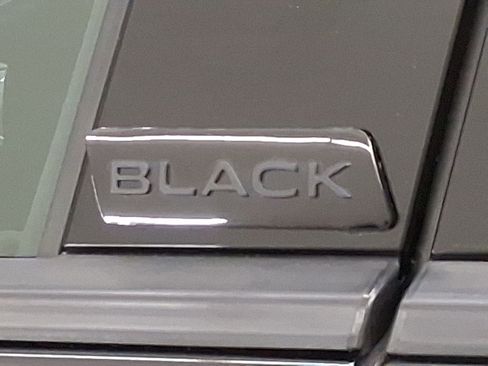 Used 2025 Volkswagen Golf R Black Edition image 20