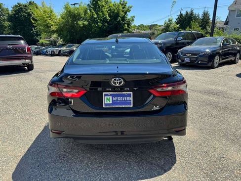 Used 2024 Toyota Camry LE AWD/4WD image 5