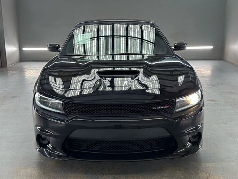Used 2022 Dodge Charger R/T RWD image 2