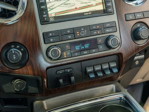 Used 2012 Ford F250 Lariat w/ Lariat Ultimate Pkg AWD/4WD image 29