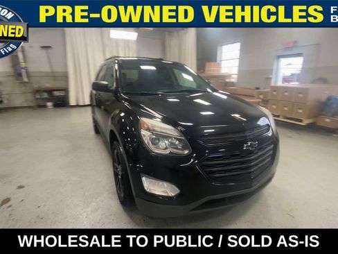Used 2017 Chevrolet Equinox LT w/ Midnight Edition FWD image 3
