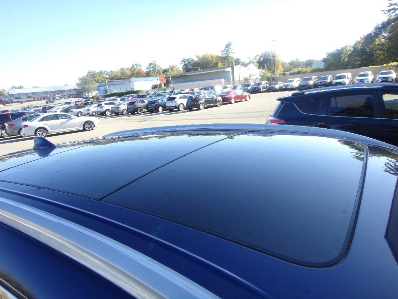 Used 2020 Nissan Murano Platinum w/ Cargo Package AWD/4WD image 16