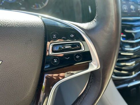 Used 2017 Cadillac Escalade ESV Premium Luxury AWD/4WD image 26
