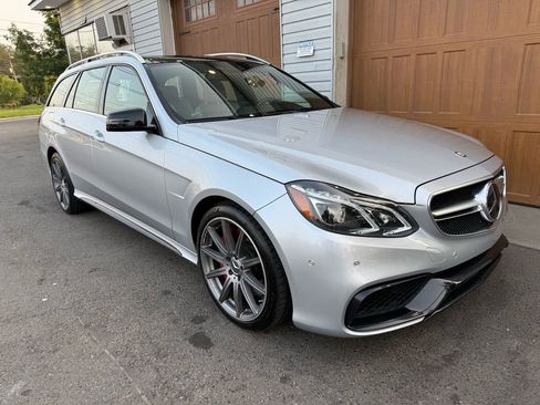 Used 2014 Mercedes-Benz E 63 AMG S-Model image 1