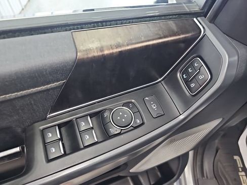 Used 2022 Ford F150 Lariat w/ Equipment Group 502A High AWD/4WD image 11
