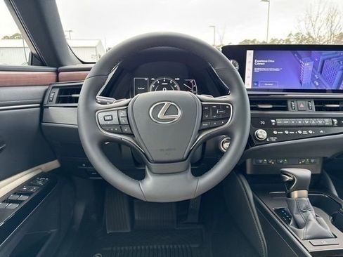 New 2025 Lexus ES 350 w/ Premium Package image 21