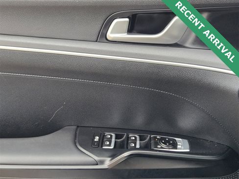 Used 2025 Kia K5 LXS image 22