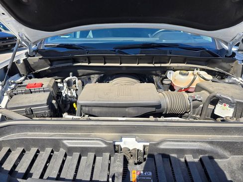 Used 2025 GMC Sierra 1500 SLT image 15