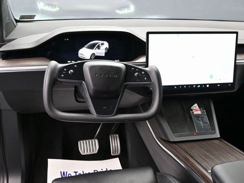 Used 2023 Tesla Model X image 36