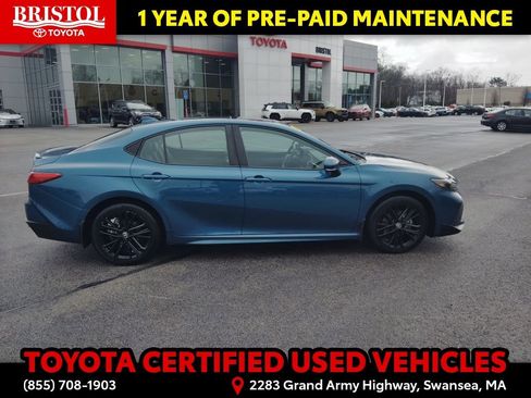 Certified 2025 Toyota Camry SE w/ Convenience Package image 8