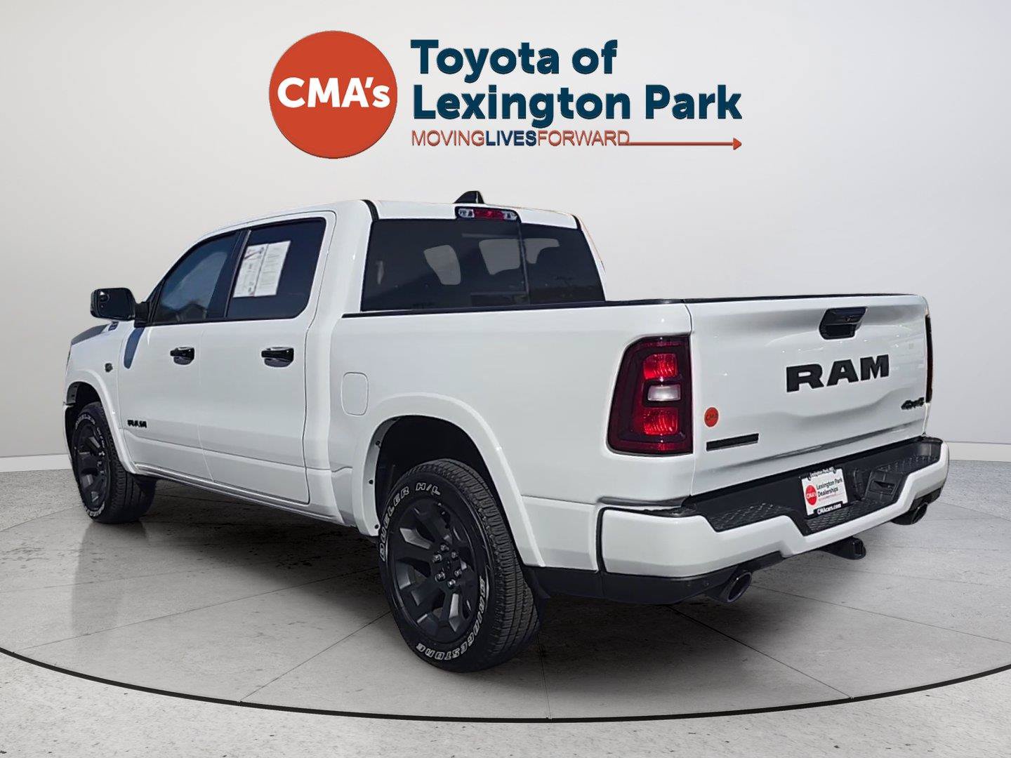 Used 2026 RAM 1500 Big Horn AWD/4WD image 3