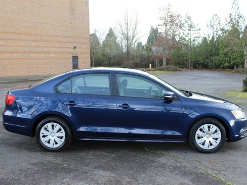 Used 2012 Volkswagen Jetta SE FWD image 5