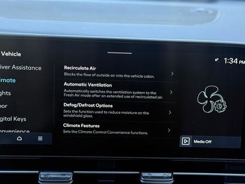 Used 2024 Hyundai Kona Limited image 43