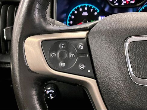 Used 2018 GMC Canyon Denali image 17