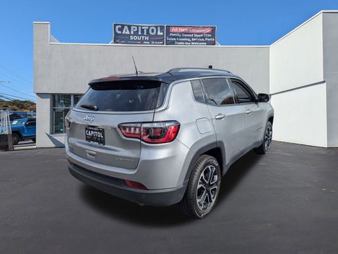 Used 2022 Jeep Compass Limited w/ Sun and Sound Group image 3