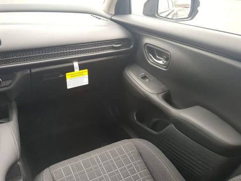 New 2026 Honda HR-V LX image 16