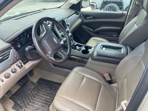Used 2016 Chevrolet Suburban LT AWD/4WD image 10