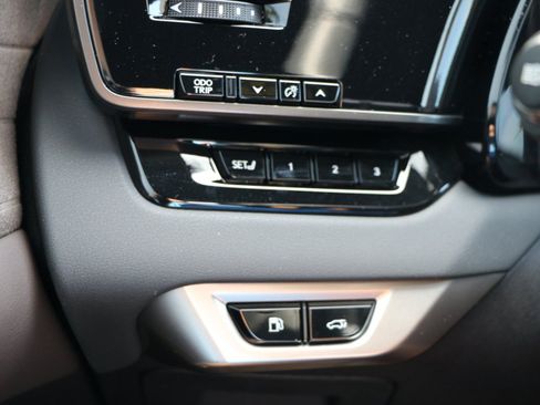 Used 2025 Lexus RX 350 AWD w/ Convenience Package image 22