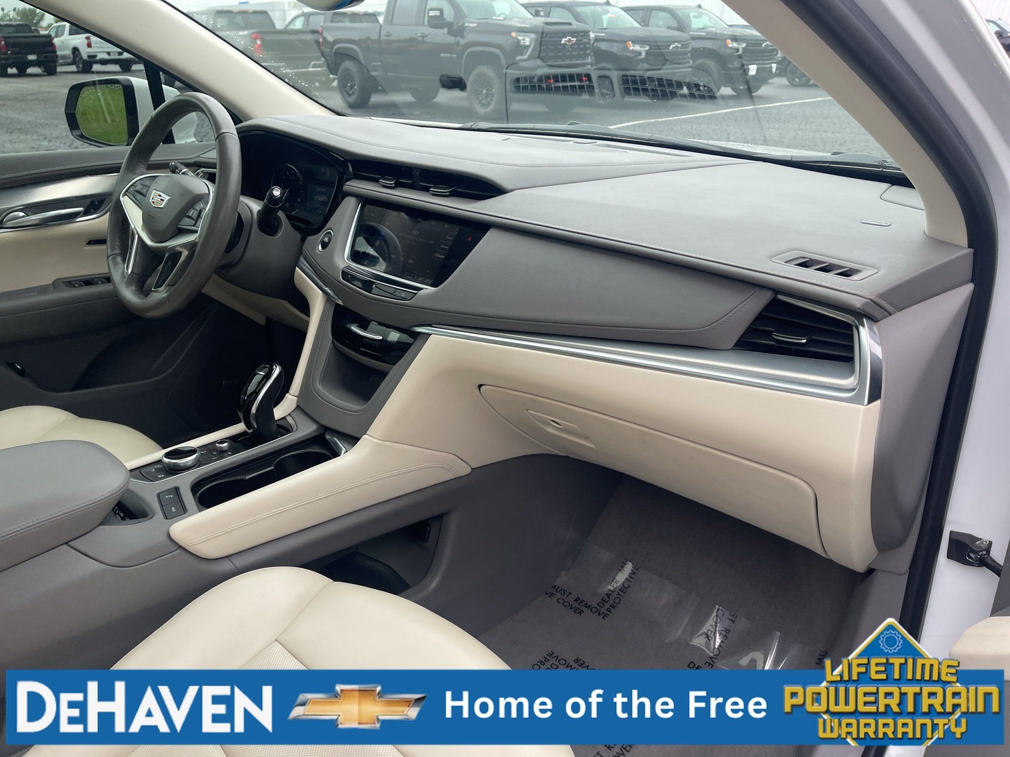 Used 2021 Cadillac XT5 Premium Luxury FWD image 30