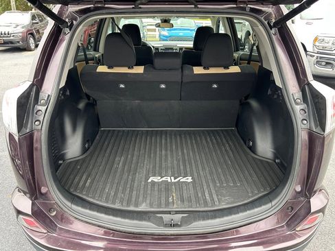 Used 2017 Toyota RAV4 XLE image 30