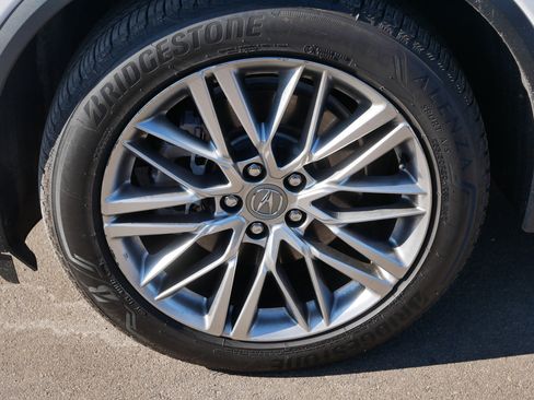 Used 2022 Acura MDX SH-AWD w/ Advance Package image 15