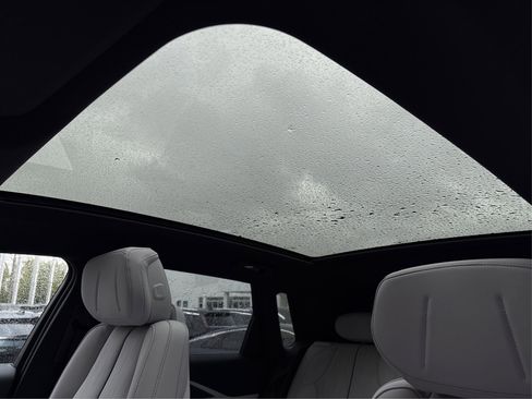 New 2026 Cadillac Lyriq Luxury RWD image 32