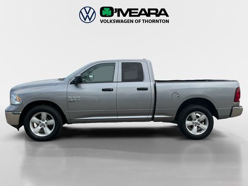 Used 2024 RAM 1500 Classic SLT AWD/4WD image 2