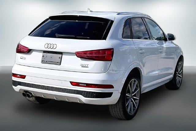Used 2018 Audi Q3 2.0T Premium Plus w/ Premium Plus Package AWD/4WD image 13