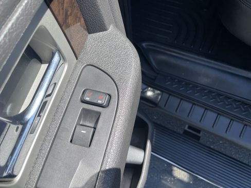 Used 2014 Ford F150 Platinum AWD/4WD image 30
